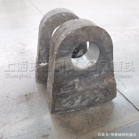 破碎機(jī)錘頭哪個質(zhì)量好?更耐磨呢?