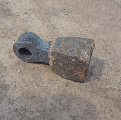 【供應(yīng)山東廠家直銷PCK破碎機(jī)錘頭、板錘 可定做】?jī)r(jià)格,廠家,圖片,焊條,鄒平縣臨池礦山機(jī)械配件廠-